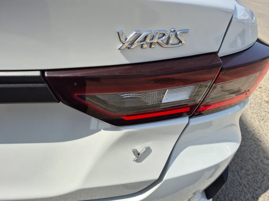 تويوتا يارس Y 2024 