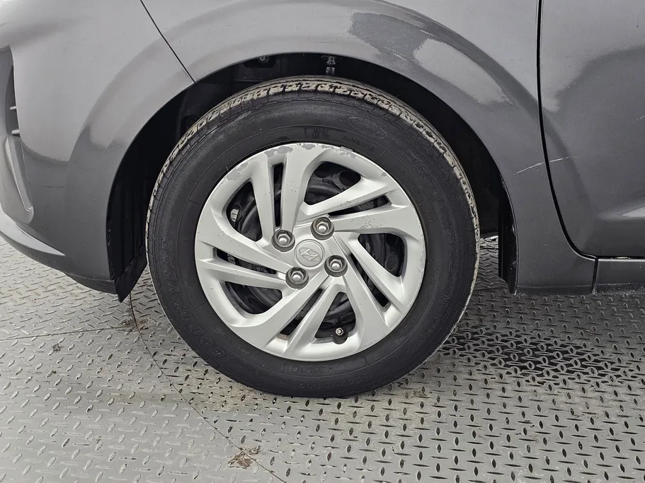 2023 هيونداي Grand i10 فلييت 