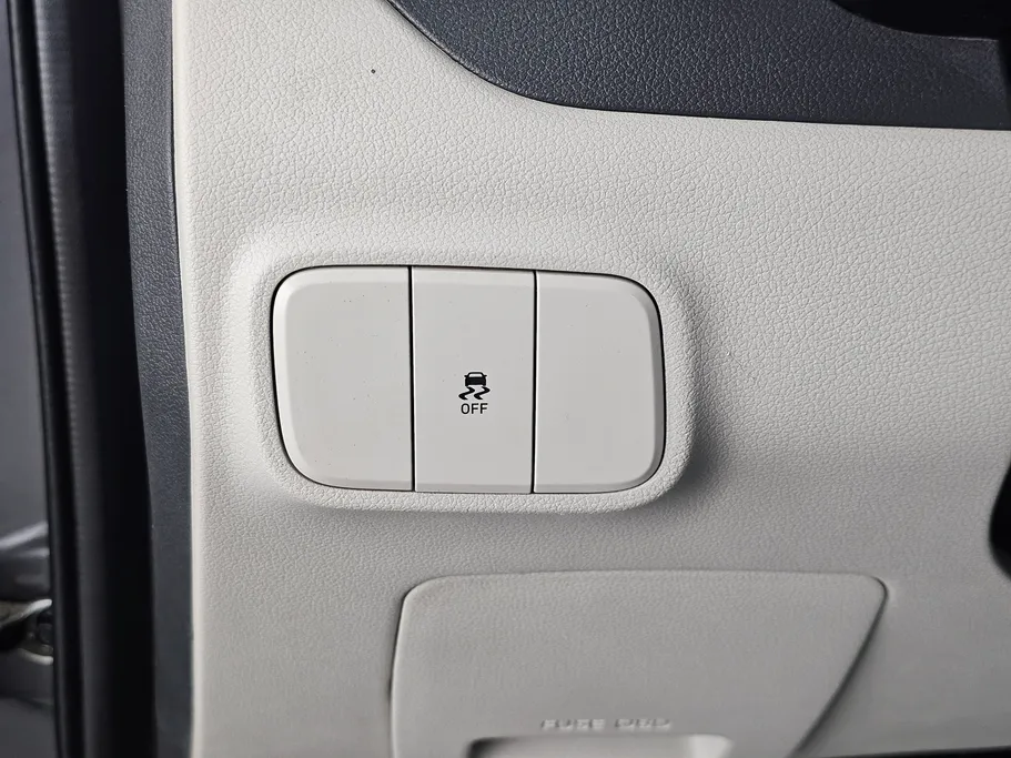 2023 هيونداي Grand i10 فلييت 