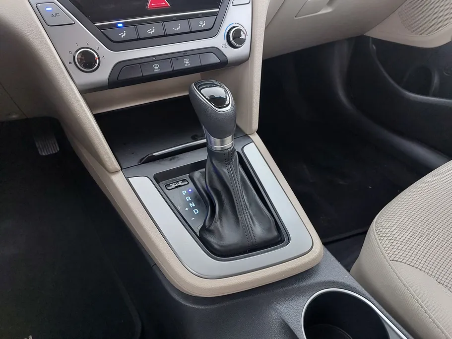 2018 Hyundai Elantra GL 