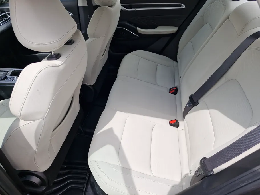 جيلي امجراند GS 2024 