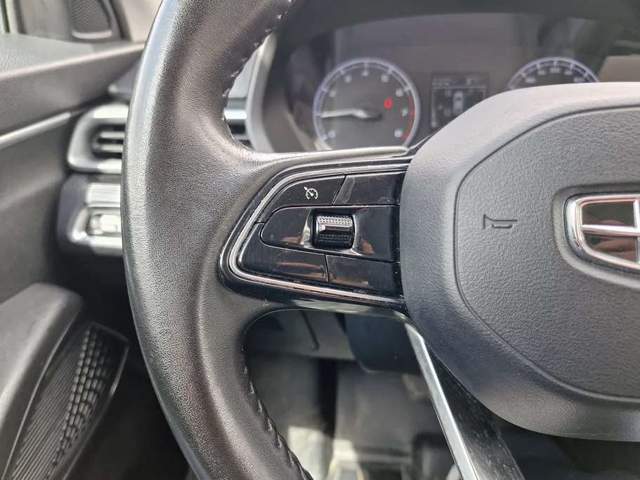 جيلي امجراند GS 2024 