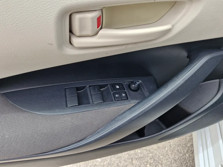 2024 Toyota Corolla XLI 