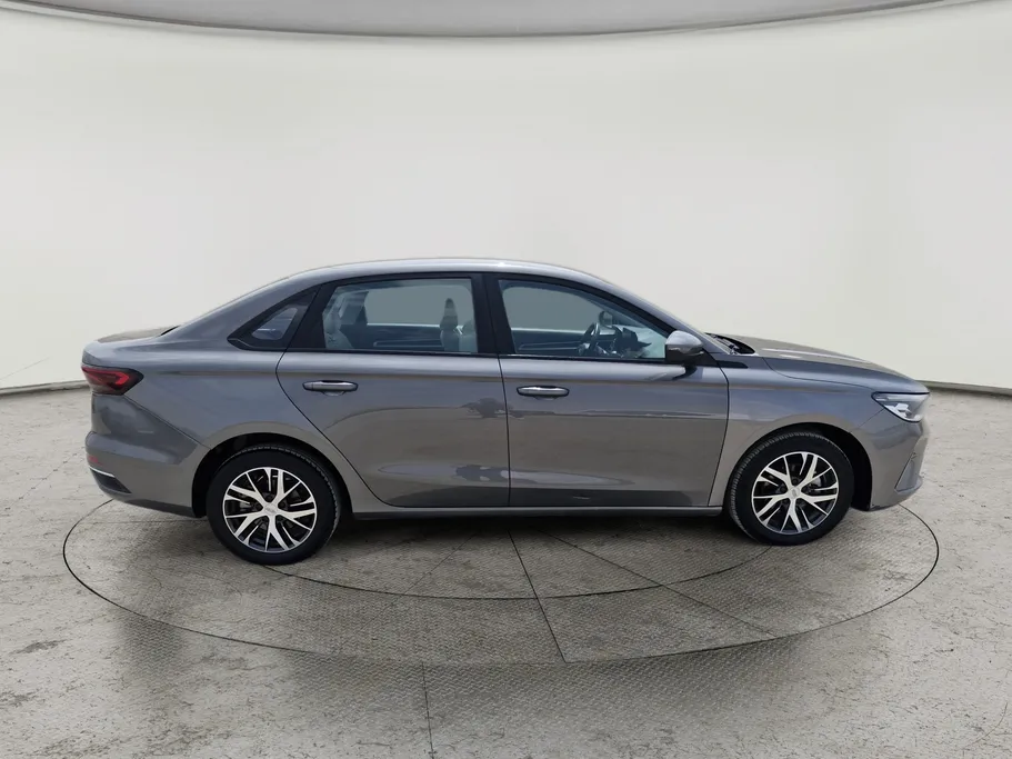 جيلي امجراند GS 2024 