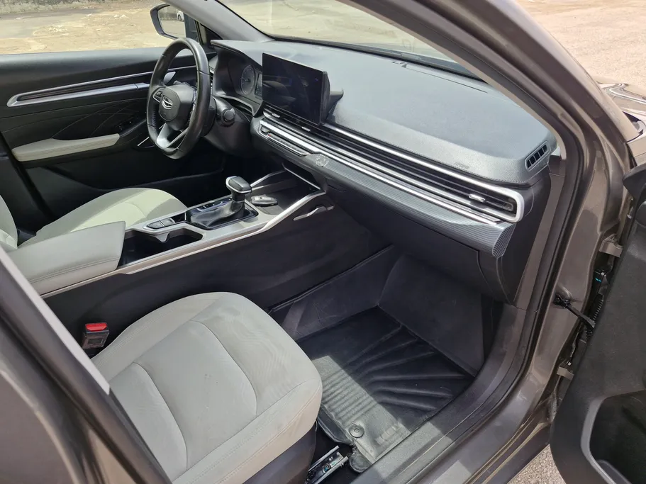 جيلي امجراند GS 2024 