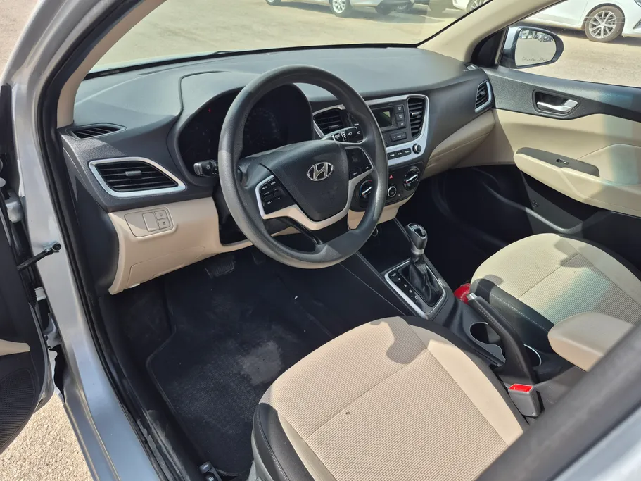 هيونداي اكسنت سمارت 2023 