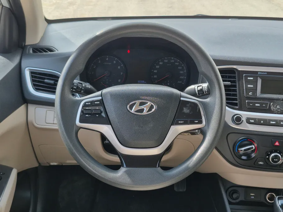 هيونداي اكسنت سمارت 2023 