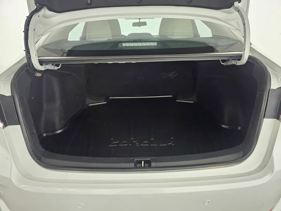 تويوتا كورولا XLI 2023 