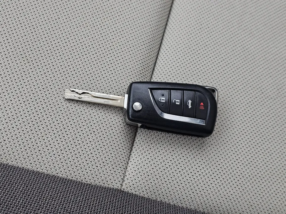 تويوتا كورولا XLI 2023 