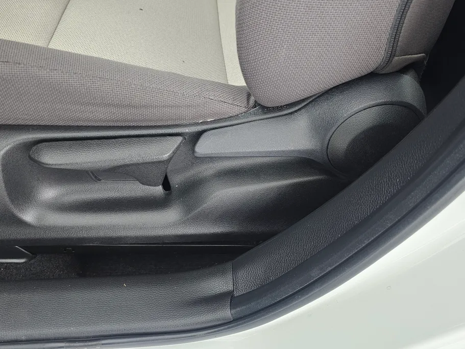 تويوتا كورولا XLI 2023 