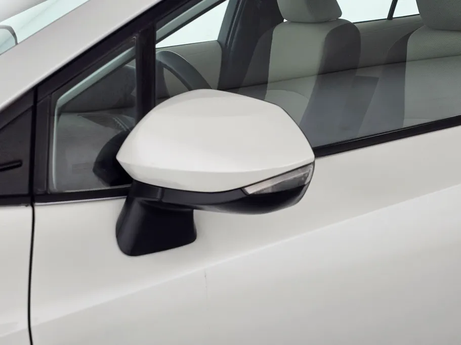 تويوتا كورولا XLI 2023 