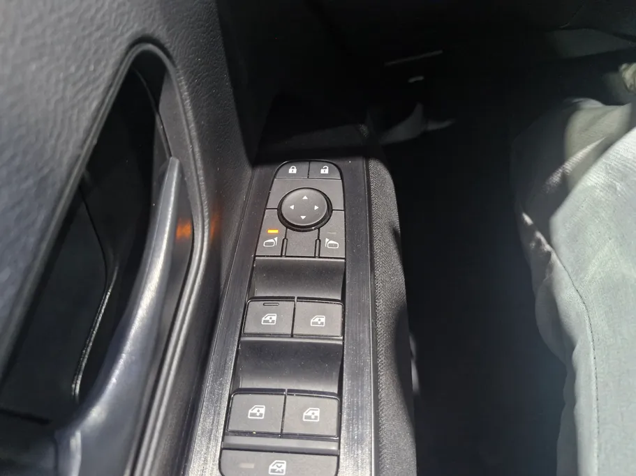 نيسان كيكس S 2025 