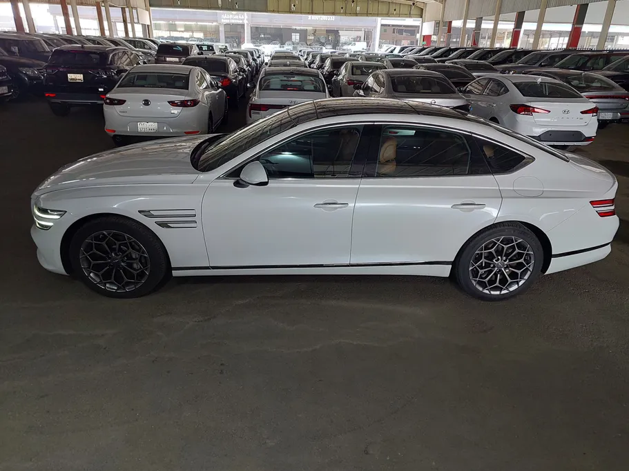 جينيسيس G80 Platinum 2021 