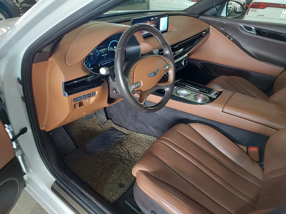 جينيسيس G80 Platinum 2021 