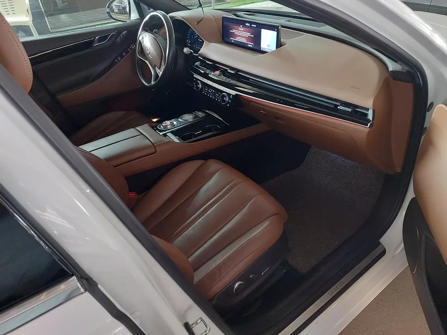 جينيسيس G80 Platinum 2021 