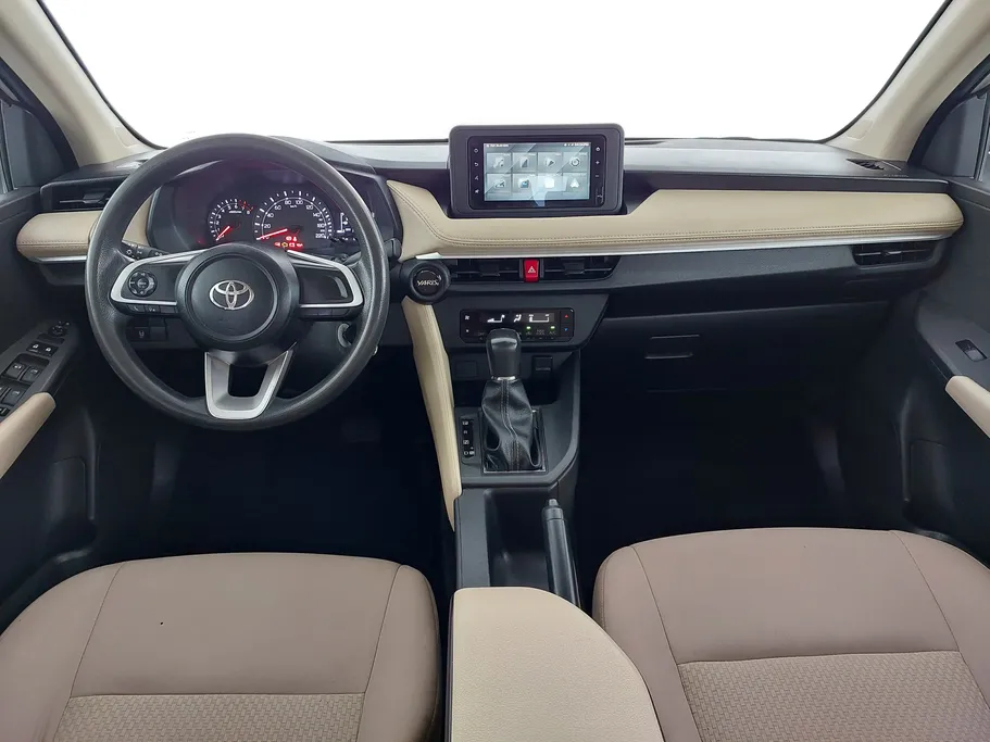 2023 تويوتا Yaris  Y 