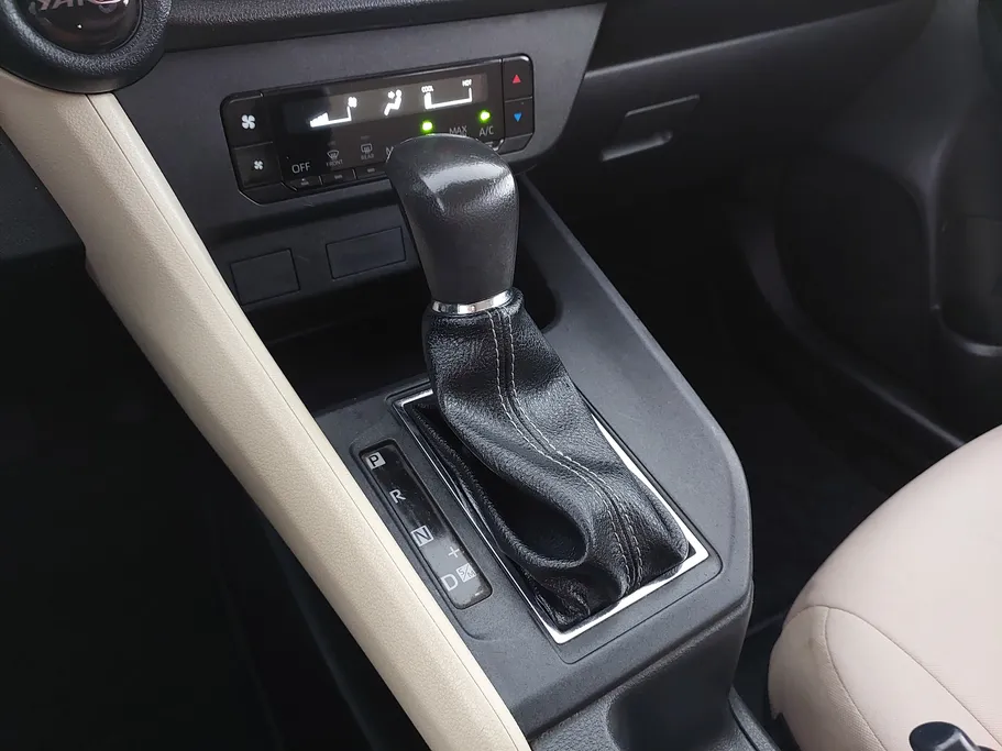 2023 تويوتا Yaris  Y 