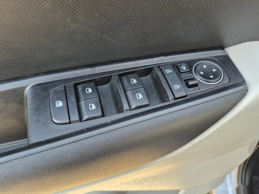 2023 Kia SONET LX2 