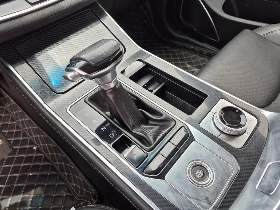 2023 Jetour X70 Luxury 