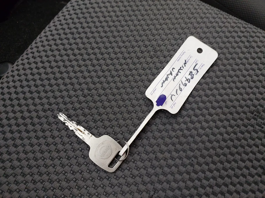 نيسان باص اورفان NV350 2021 