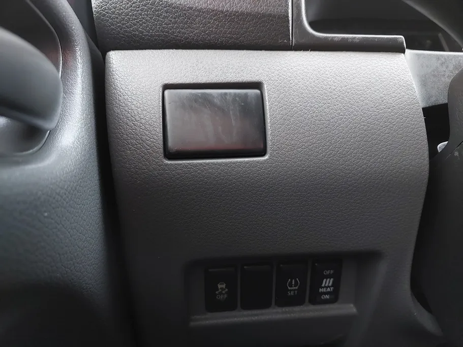 نيسان باص اورفان NV350 2021 