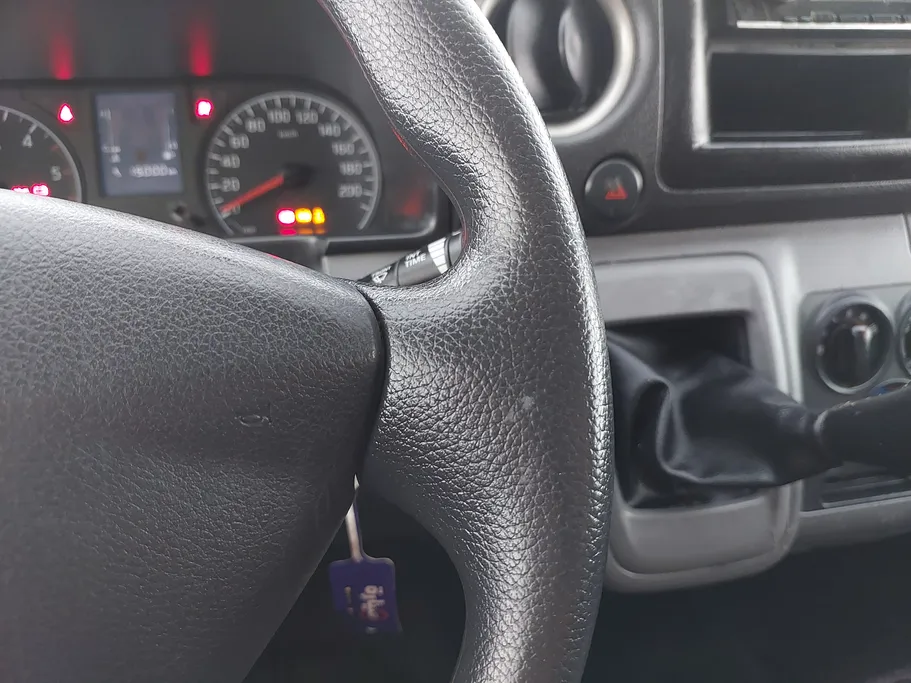 نيسان باص اورفان NV350 2021 