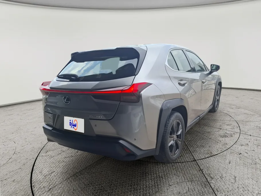 لكزس UX 200 AA Elegant 2021 