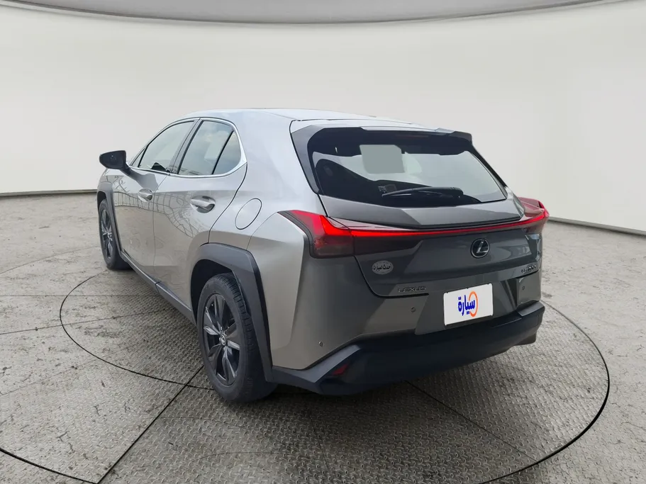 لكزس UX 200 AA Elegant 2021 