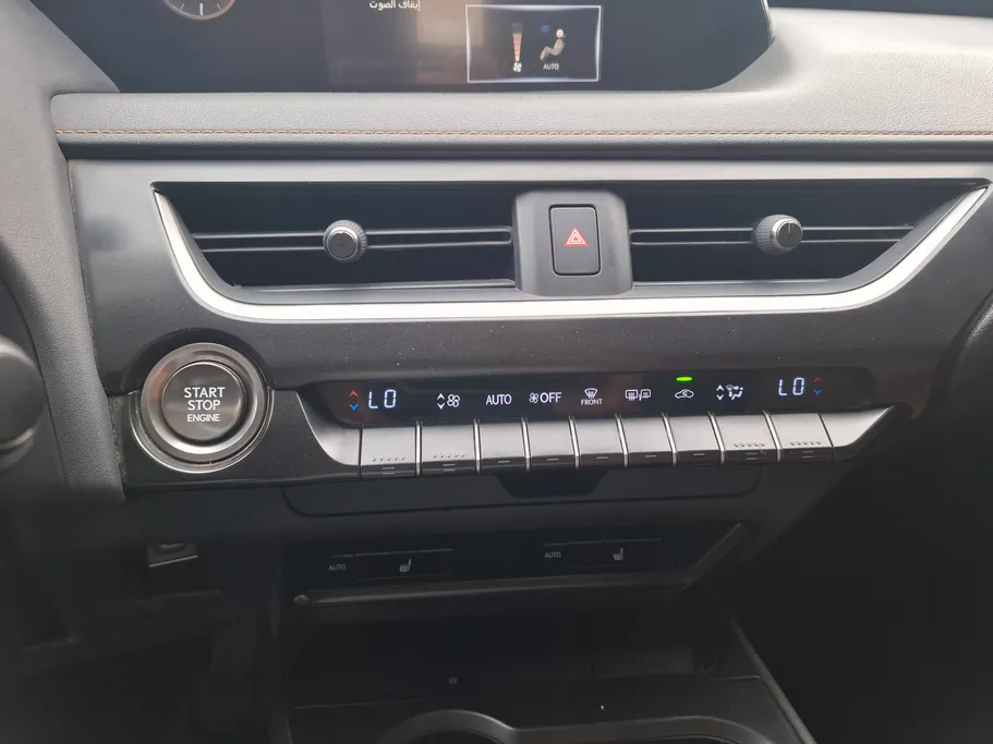 لكزس UX 200 AA Elegant 2021 