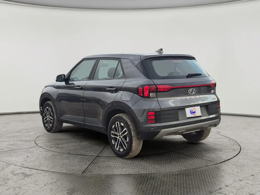2024 Hyundai Venue Smart 