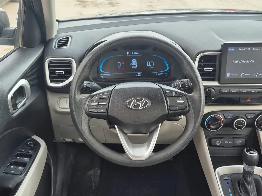 2024 Hyundai Venue Smart 
