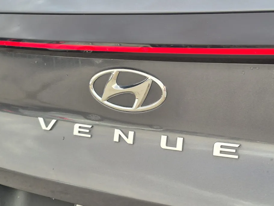 2024 Hyundai Venue Smart 