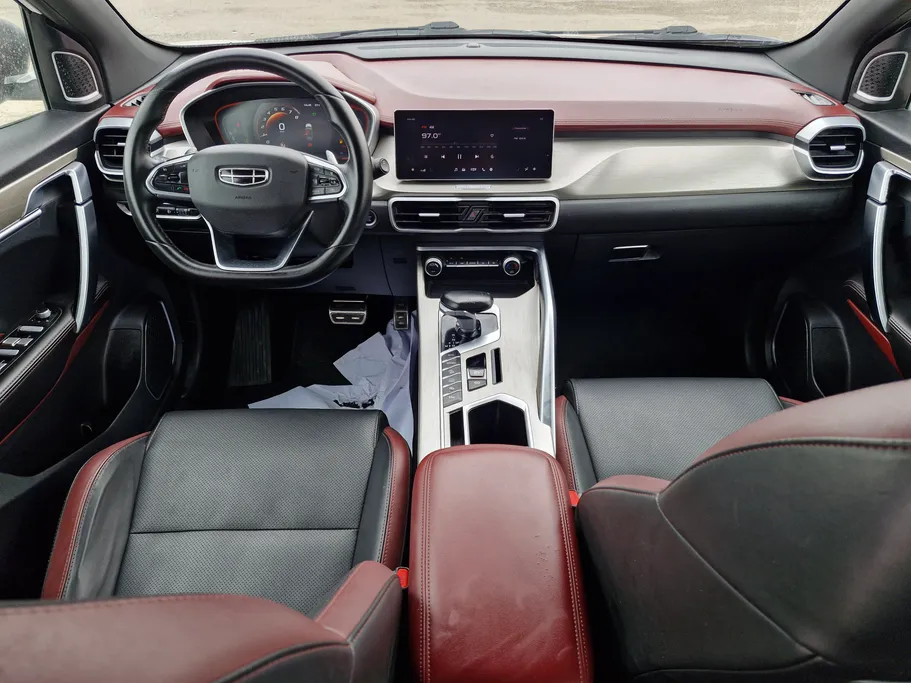 2023 Geely Coolray Plus 