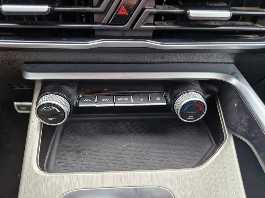 2023 Geely Coolray Plus 