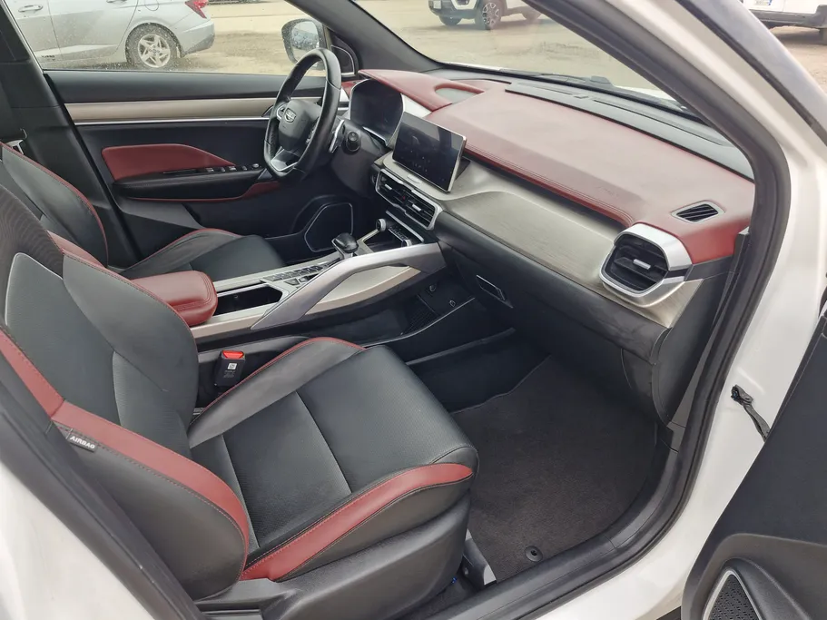 2023 Geely Coolray Plus 