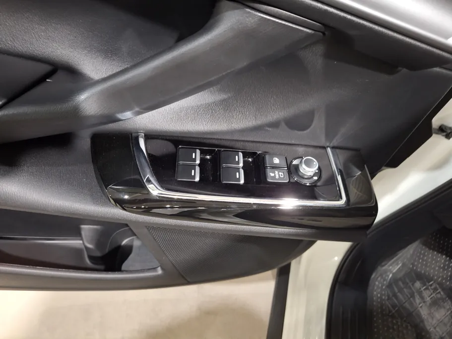 مازدا سى اكس 9 Skyactiv G 2023 