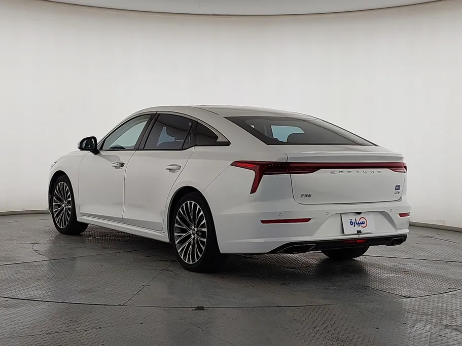 فاو بيستون بي 70 بريميوم 2023 