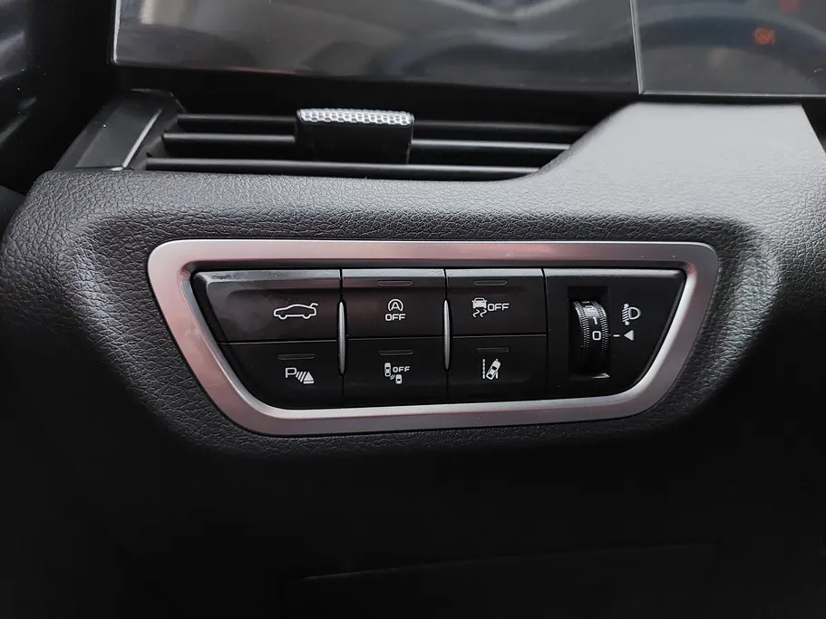 فاو بيستون بي 70 بريميوم 2023 