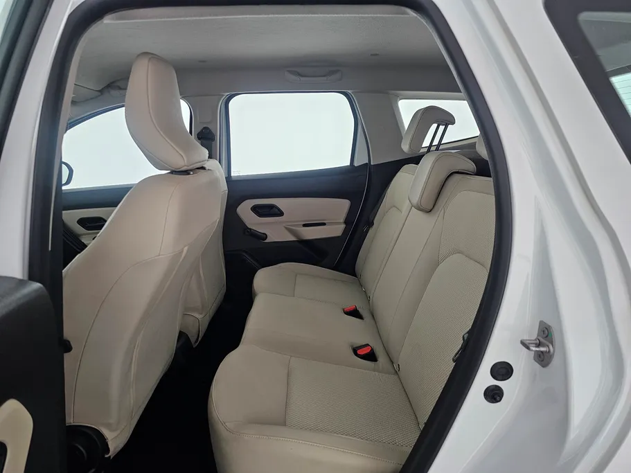 رينو داستر PE 2023 