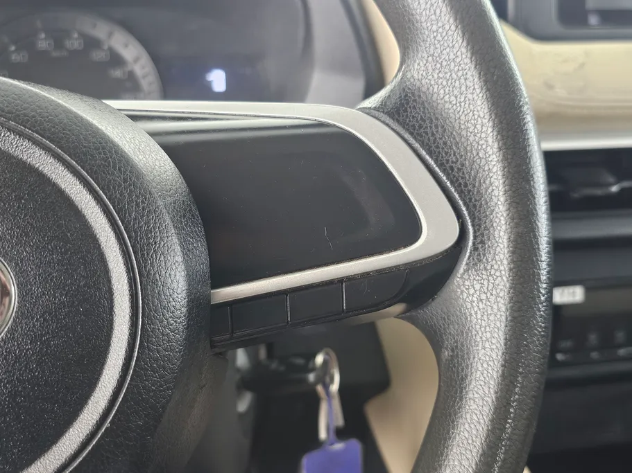 تويوتا يارس Y 2023 