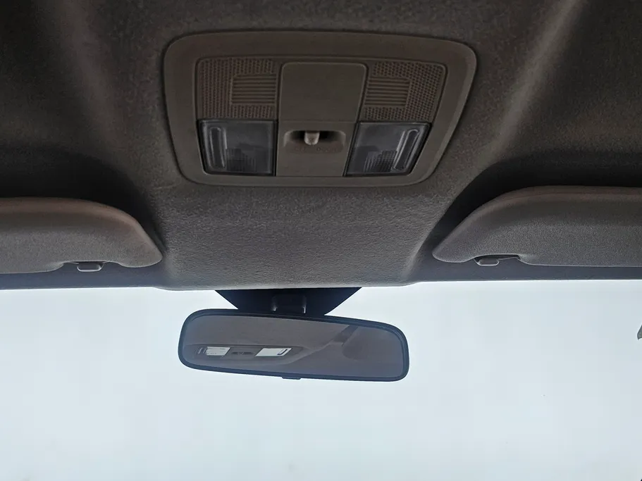 تويوتا يارس Y 2023 