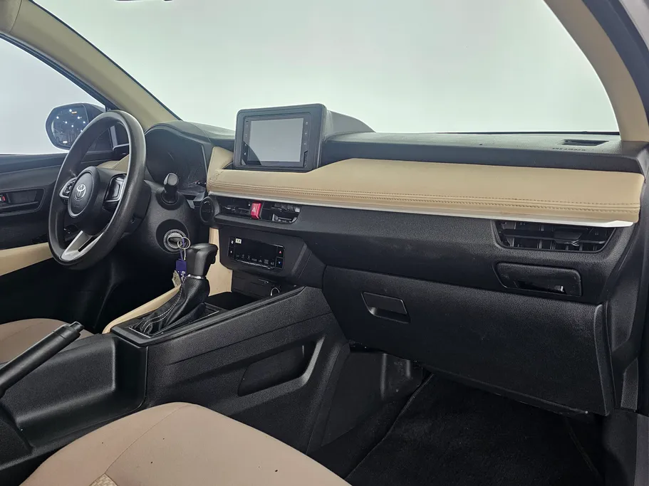 تويوتا يارس Y 2023 