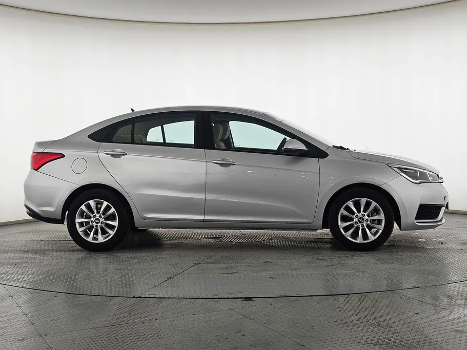 شيري اريزو 5 Comfort 2023 