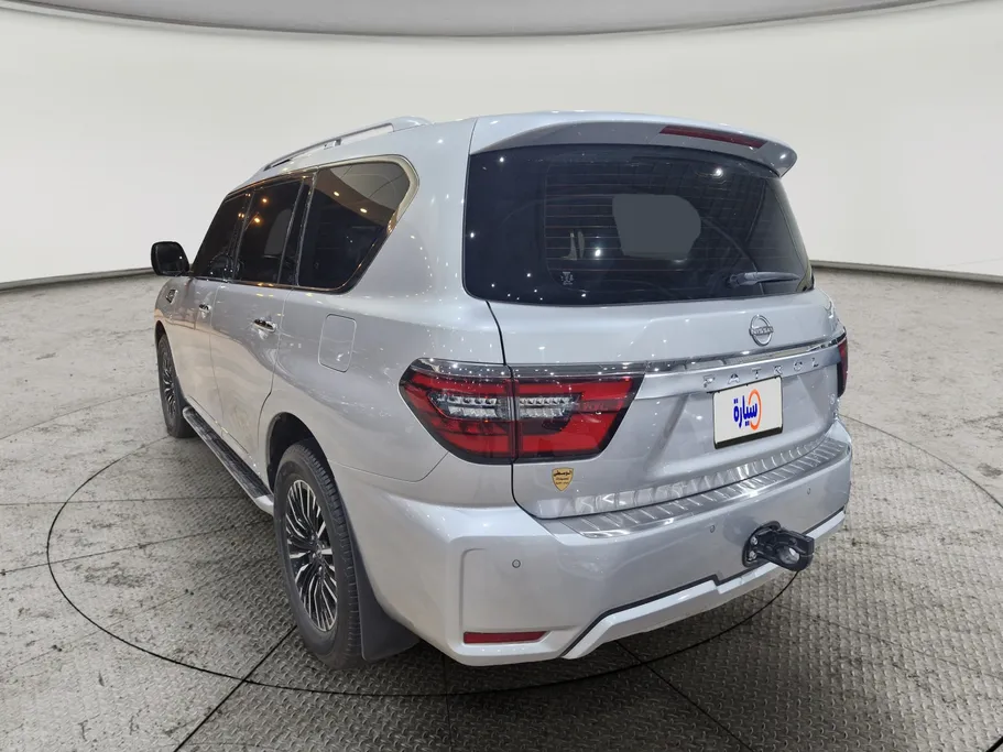 2024 Nissan Patrol Platinum 
