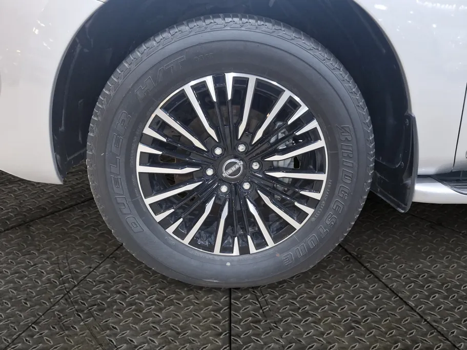 2024 Nissan Patrol Platinum 
