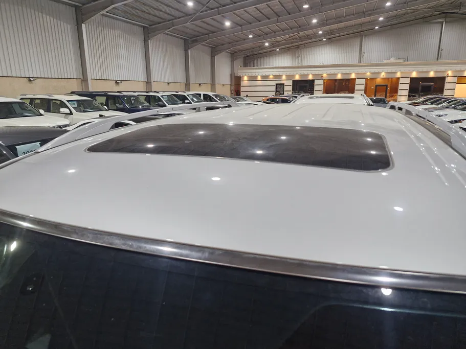 2024 Nissan Patrol Platinum 