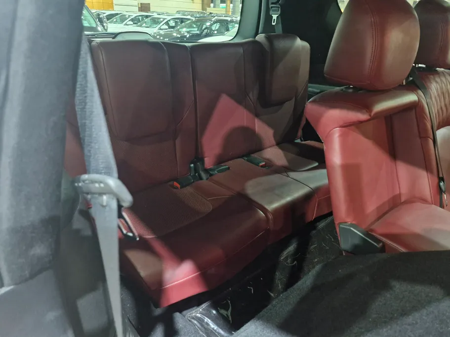 2024 Nissan Patrol Platinum 