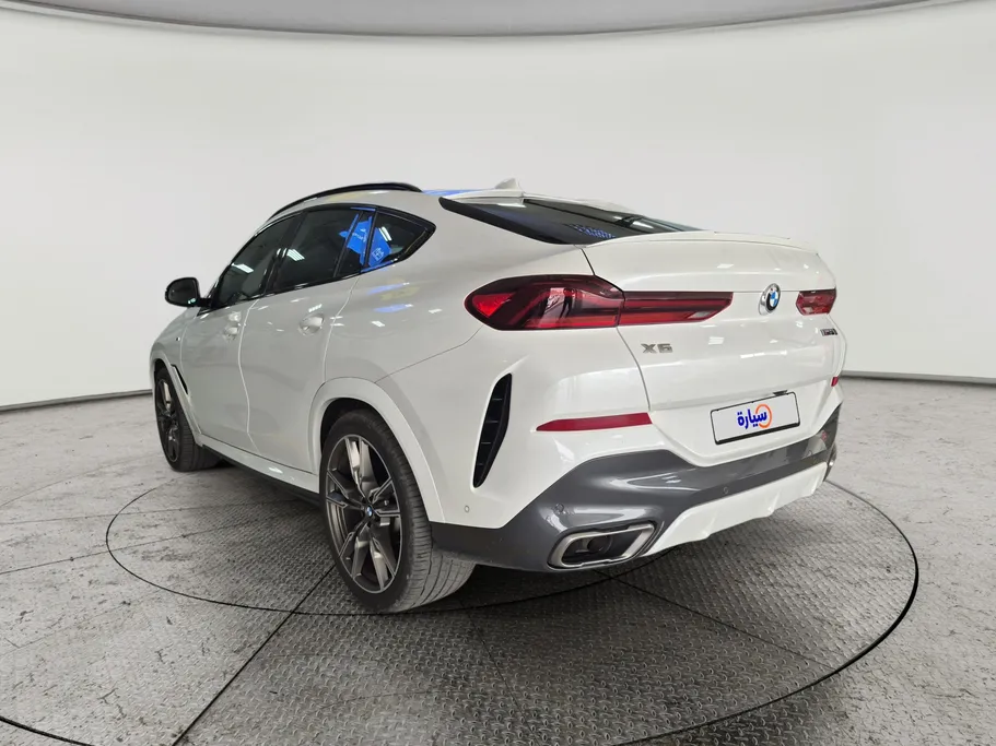 بي ام دبليو الفئة اكس 6 M 50i  2022 