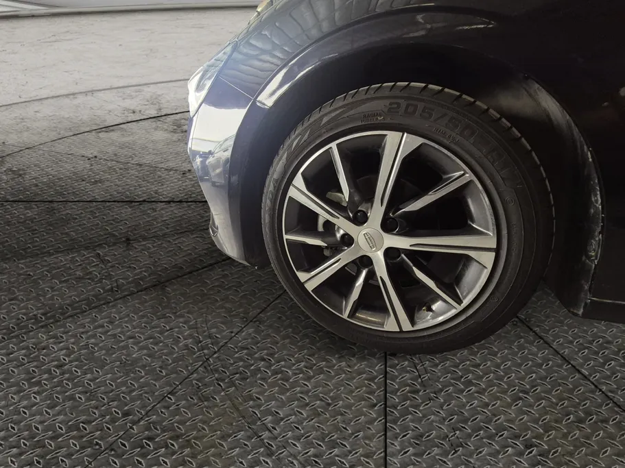 جيلي امجراند GF 2025 