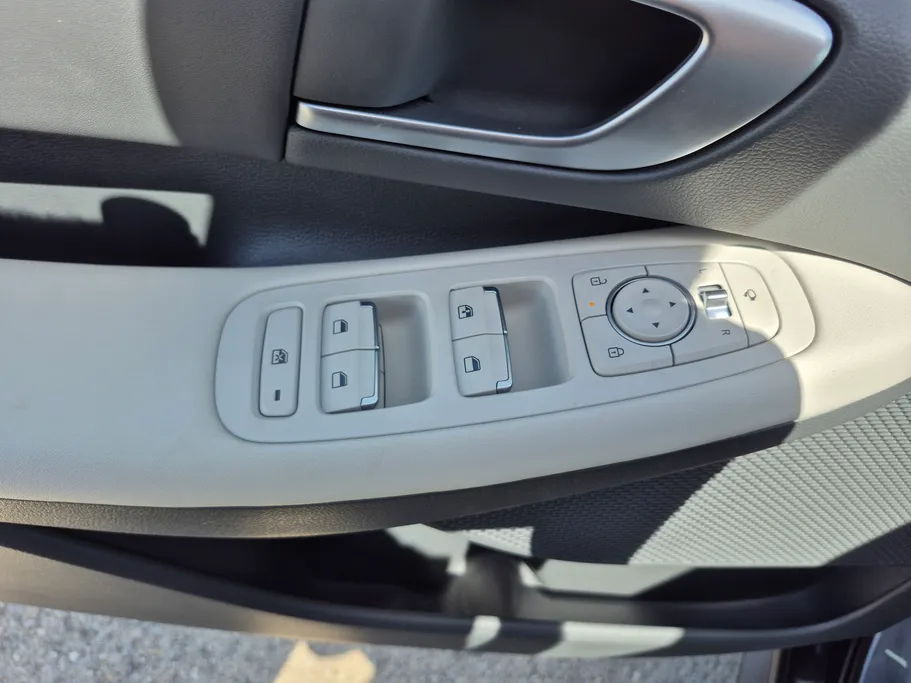 2026 Hyundai Sonata Smart 